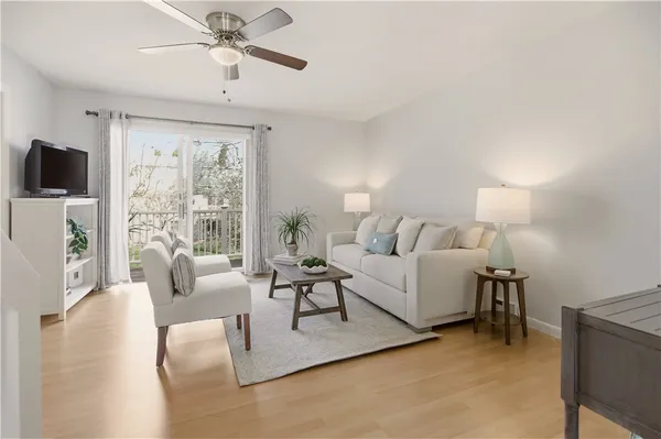 $795,000 | 364 Bellevue Avenue, Unit A6, Newport, RI 02840
