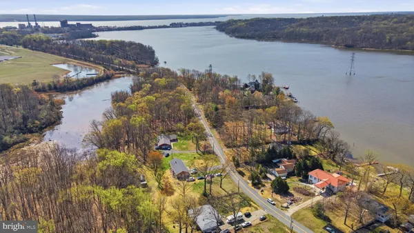 $1,600,000 | 18330 Possum Point Road, Dumfries, VA 22026