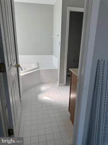 $460,000 | 428 Christiana River Drive, Clayton, DE 19938