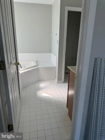 $460,000 | 428 Christiana River Drive, Clayton, DE 19938