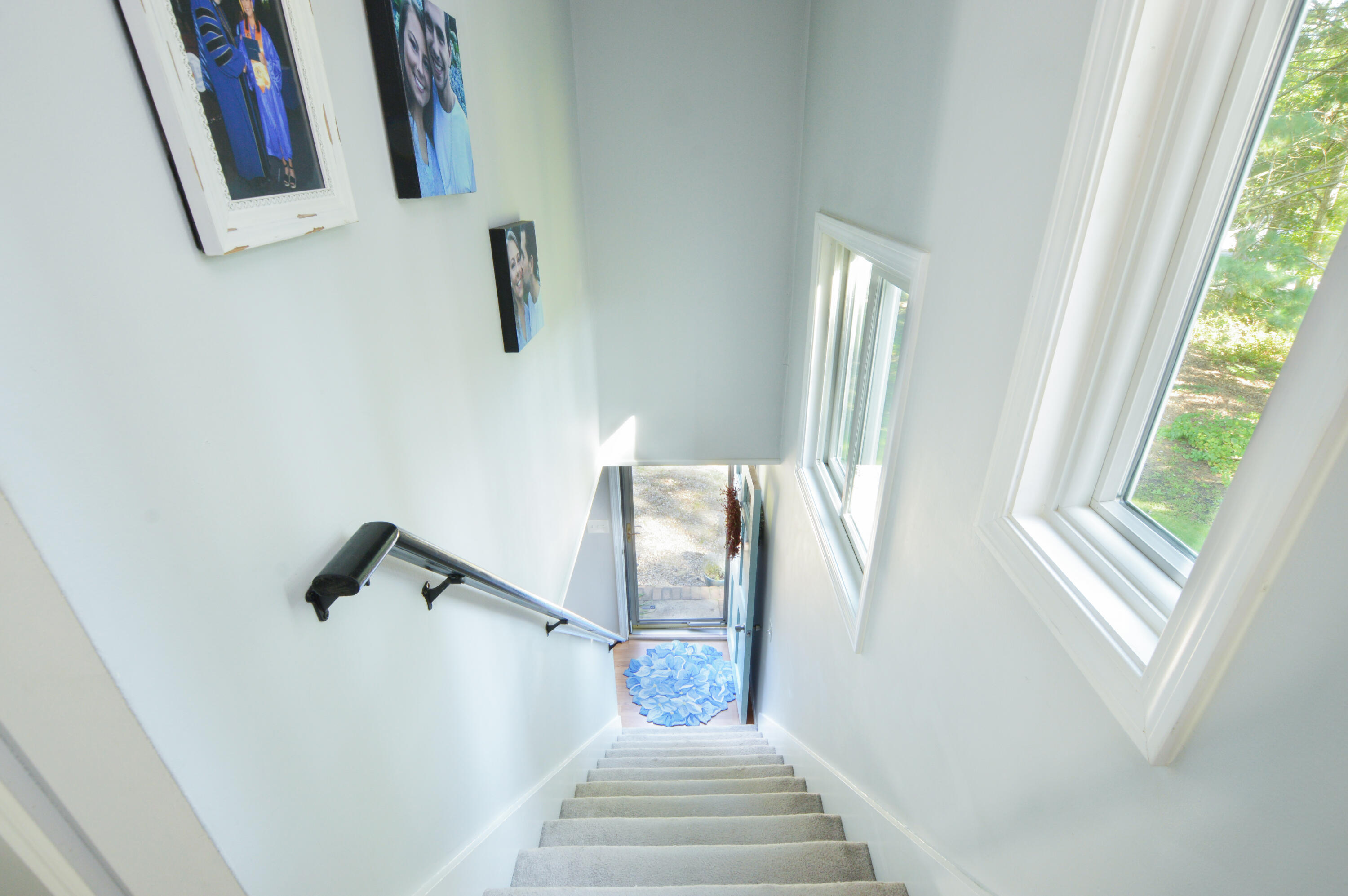 829 Pitcher's Way Hyannis, MA 02601 - Photo 13 of 32 a view of entryway