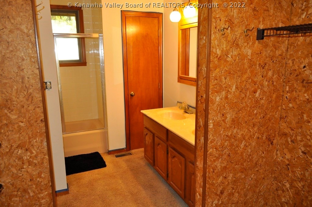 6 Staehlin Road Charleston, WV 25314 - Photo 9 of 17 Gallery Image 9