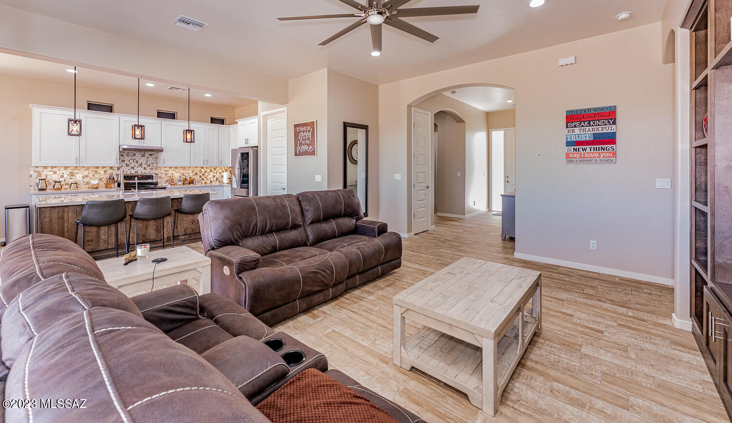 1094 Vista De Los Alamos Rio Rico, AZ 85648 - Photo 5 of 50 Gallery Image 5