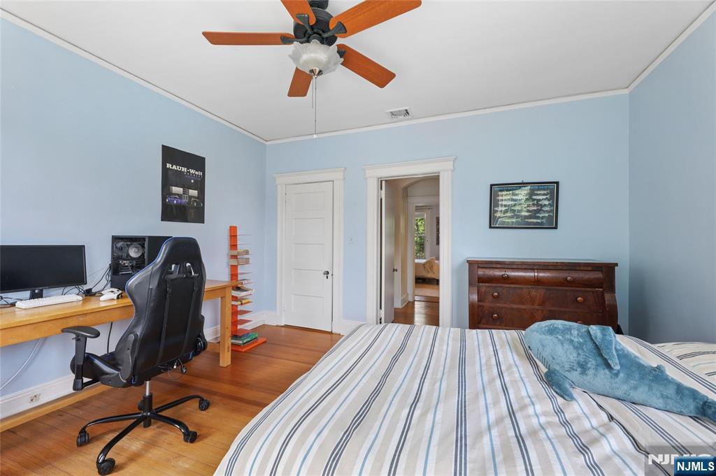 260 Knickerbocker Road Tenafly, NJ 07670 - Photo 19 of 24