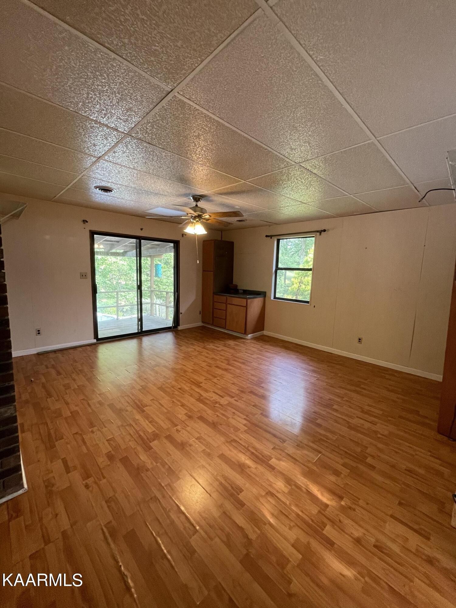 330 South Apache Road Clinton, TN 37716 - Photo 24 of 40