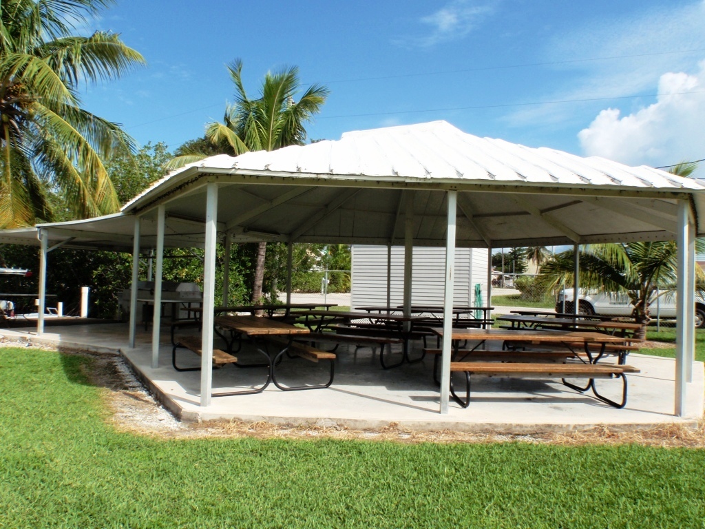 17 Swallow Road Key Largo, FL 33037 - Photo 21 of 28 Homeowners Gazebo