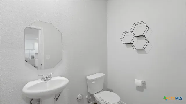 $2,199 | 324 Kenai Drive, Kyle, TX 78640