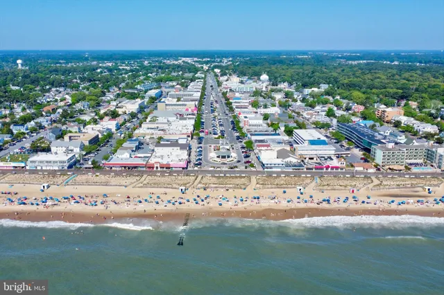 $649,000 | 8 Curlew Court, Rehoboth Beach, DE 19971