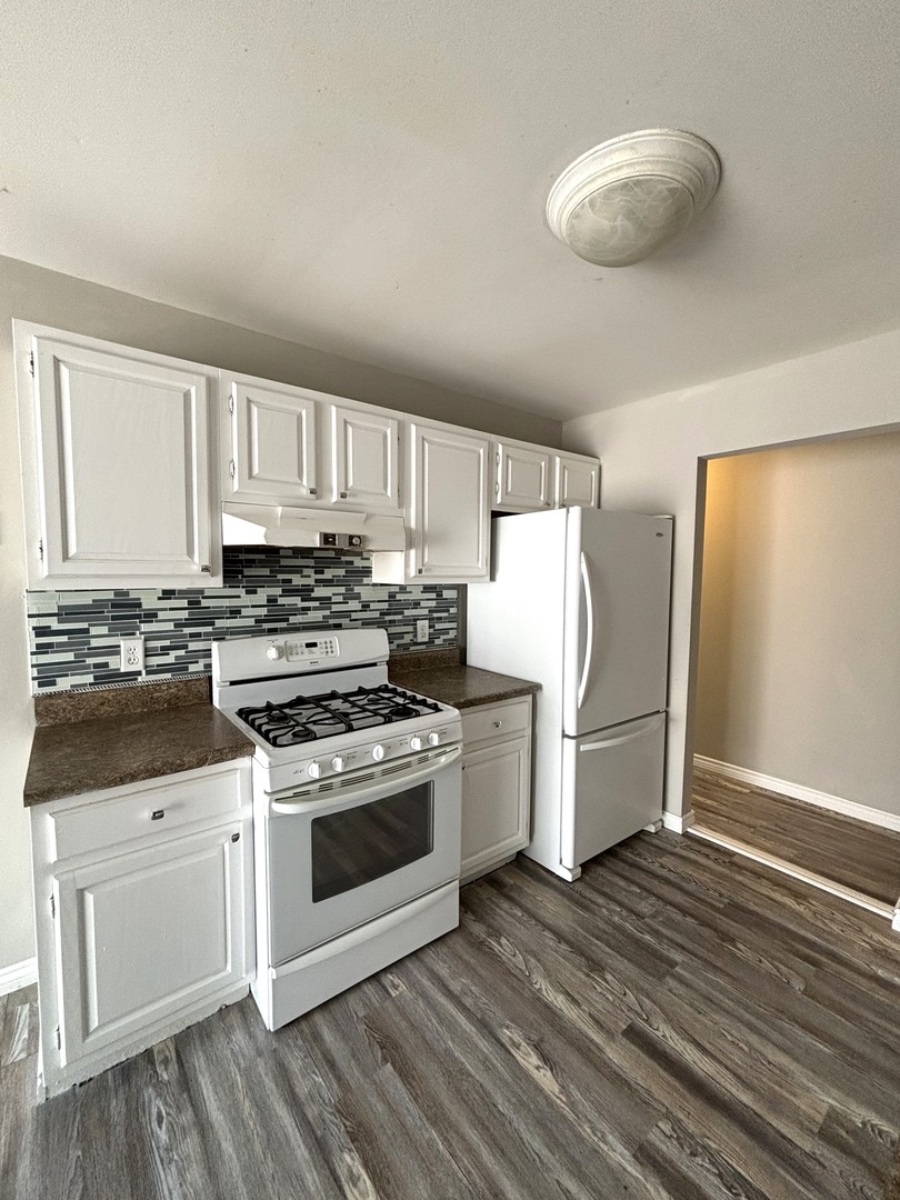 44 Ingleshire Road Montgomery, IL 60538 - Photo 5 of 11 Gallery Image 5