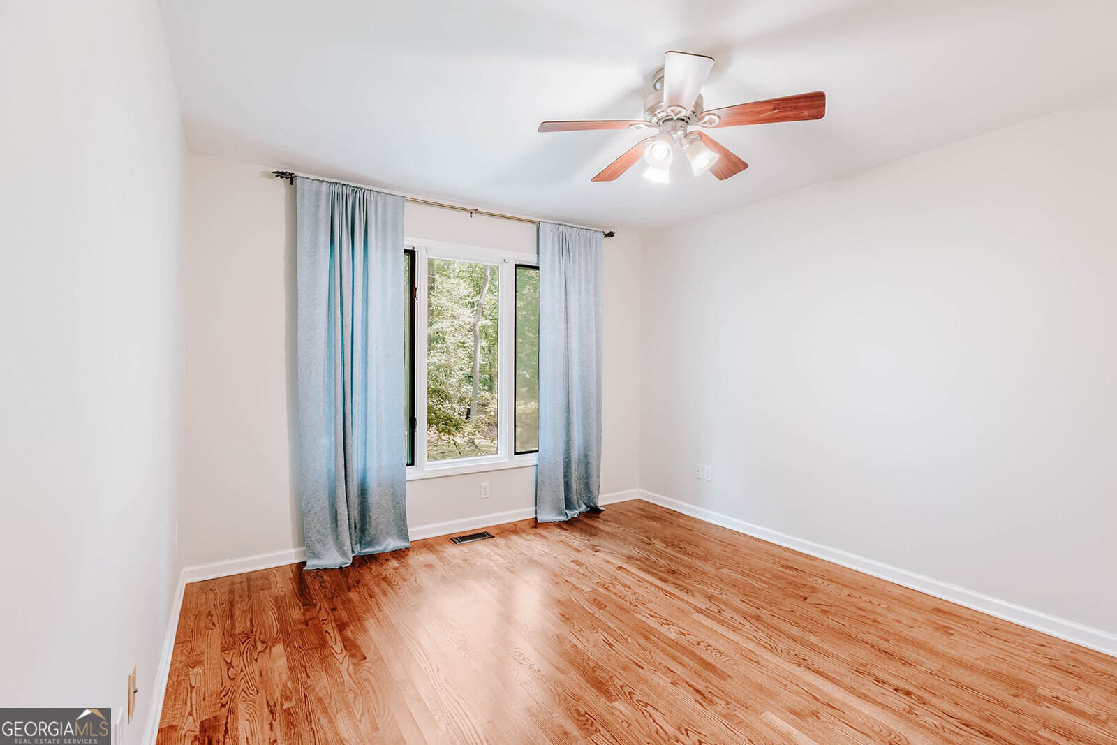 4470 B B Clark Road Gainesville, GA 30506 - Photo 15 of 50