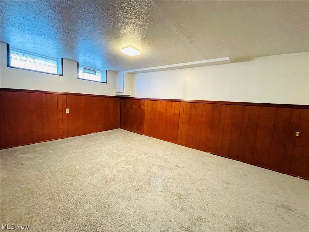 20205 Sumpter Road Cleveland, OH 44128 - Photo 17 of 18 Gallery Image 17
