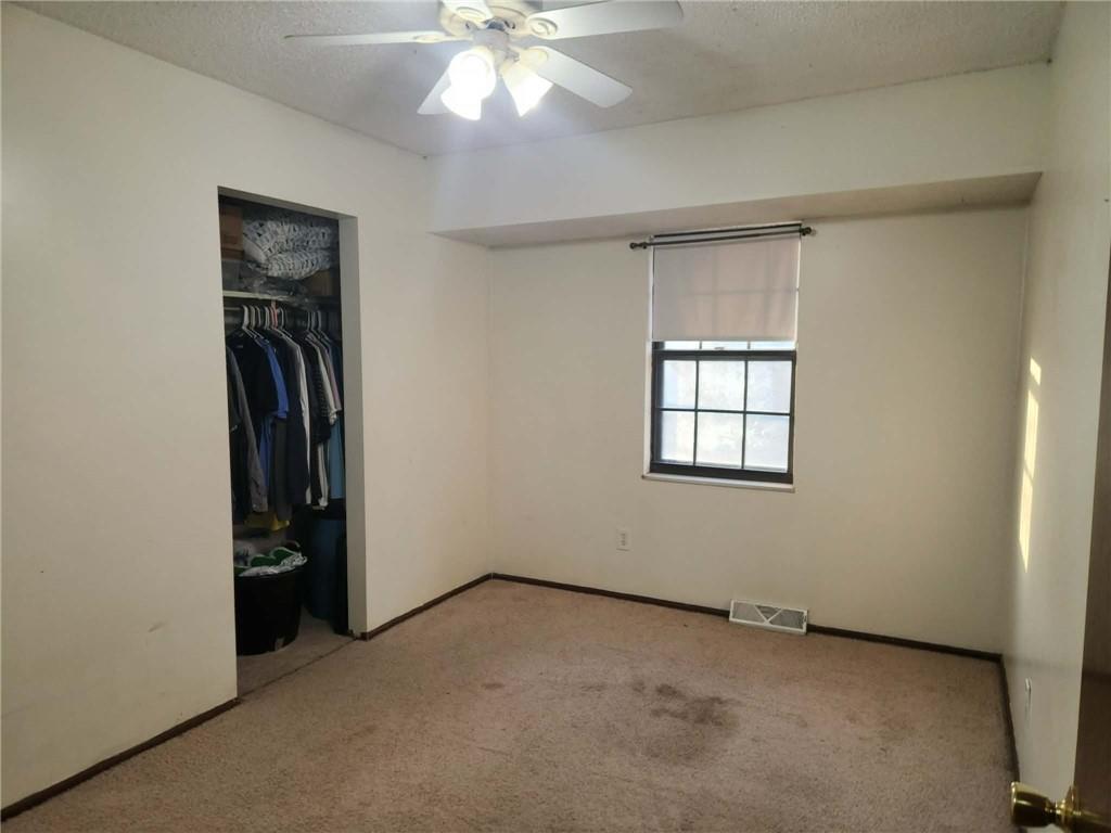 1000 Northwest Canterbury Road Blue Springs, MO 64015 - Photo 18 of 47