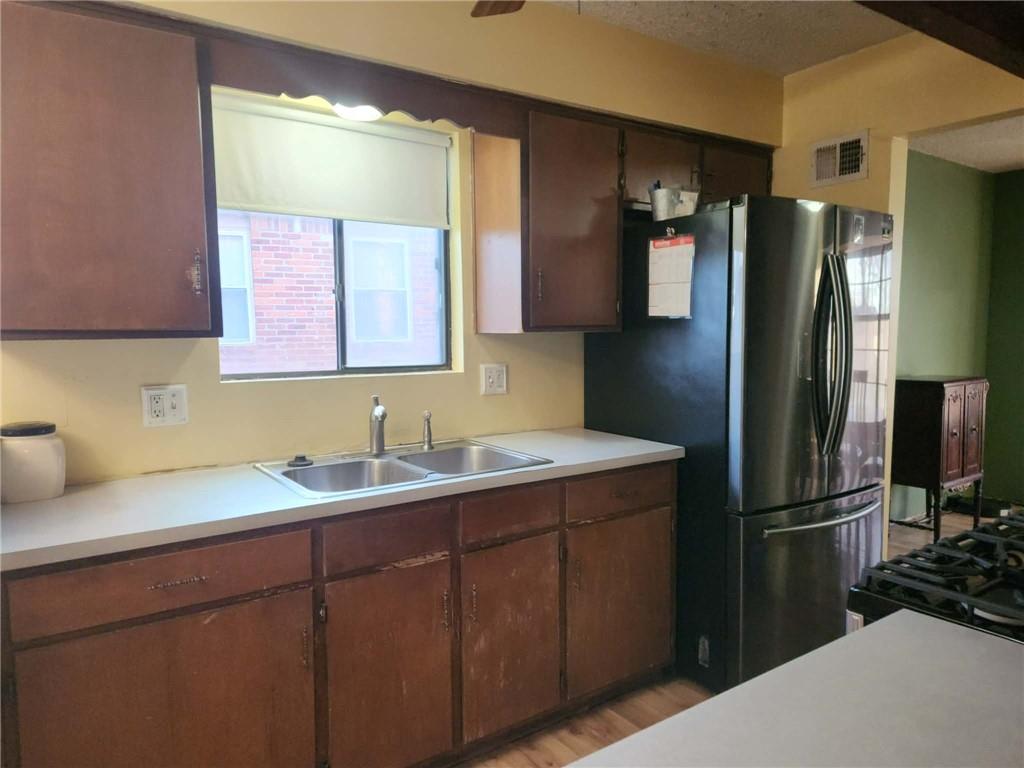 1000 Northwest Canterbury Road Blue Springs, MO 64015 - Photo 9 of 47