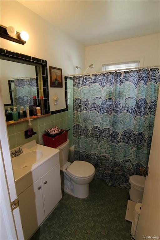 404 Fairwood Street Inkster, MI 48141 - Photo 13 of 21
