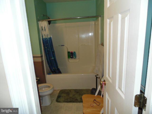 23529 School House Road Ruther Glen, VA 22546 - Photo 14 of 15 Bath