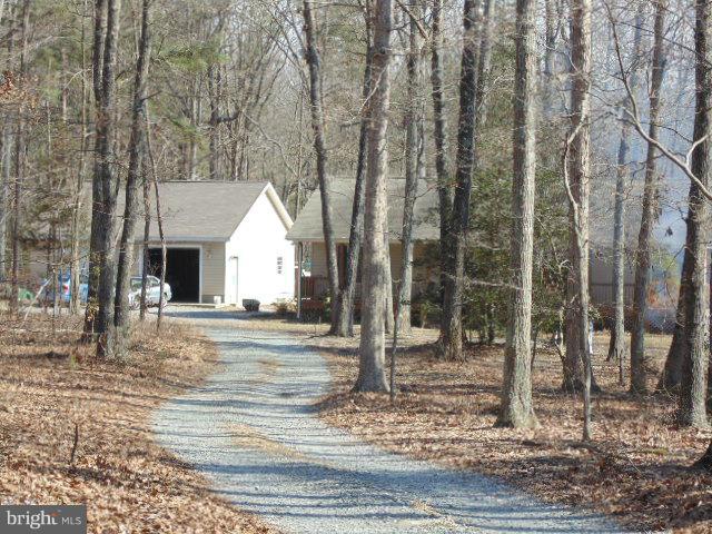 23529 School House Road Ruther Glen, VA 22546 - Photo 3 of 15 Exterior (General)