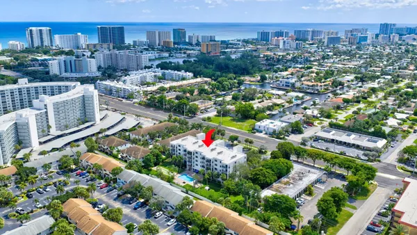 $344,900 | 2707 Northeast 14th Street Causeway, Unit 401, Pompano Beach, FL 33062