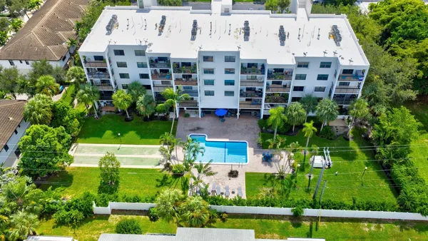 $344,900 | 2707 Northeast 14th Street Causeway, Unit 401, Pompano Beach, FL 33062