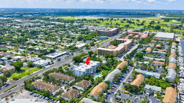 $344,900 | 2707 Northeast 14th Street Causeway, Unit 401, Pompano Beach, FL 33062