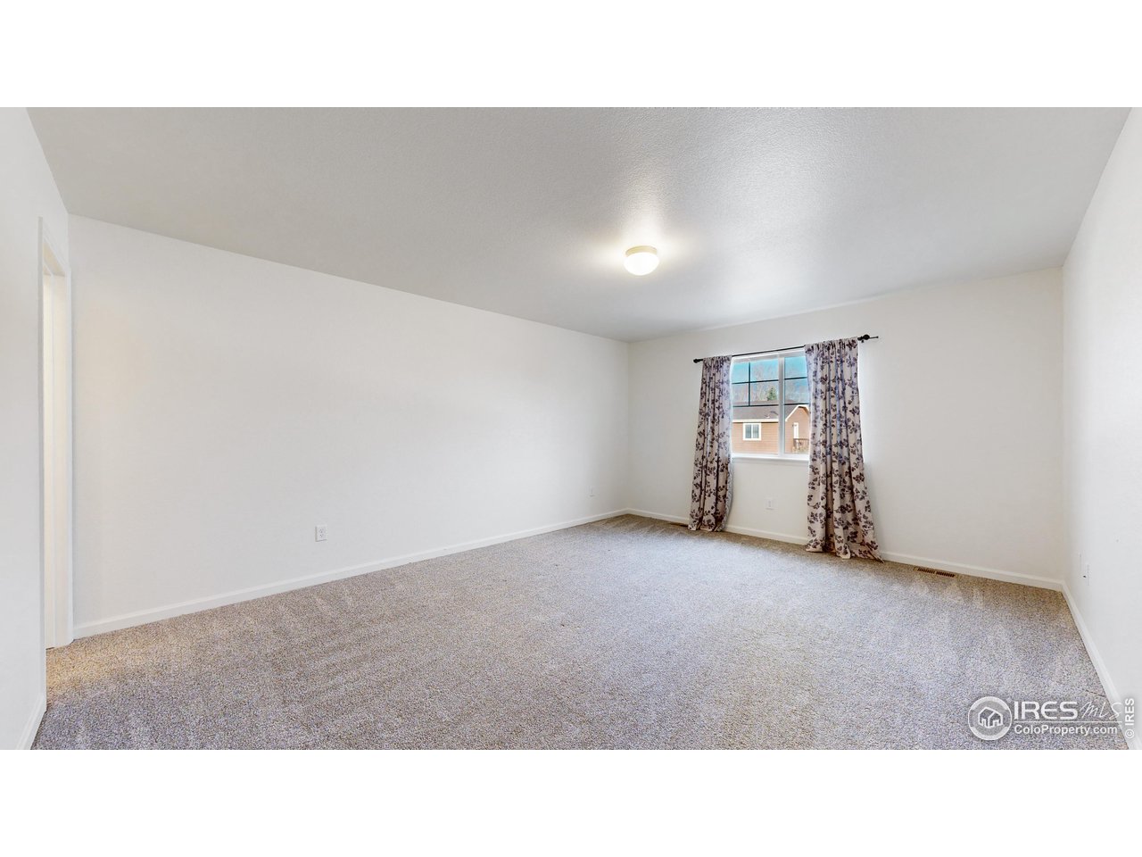 4355 24th Street Road, Unit 3202 Greeley, CO 80634 - Photo 14 of 33 Primary Suite