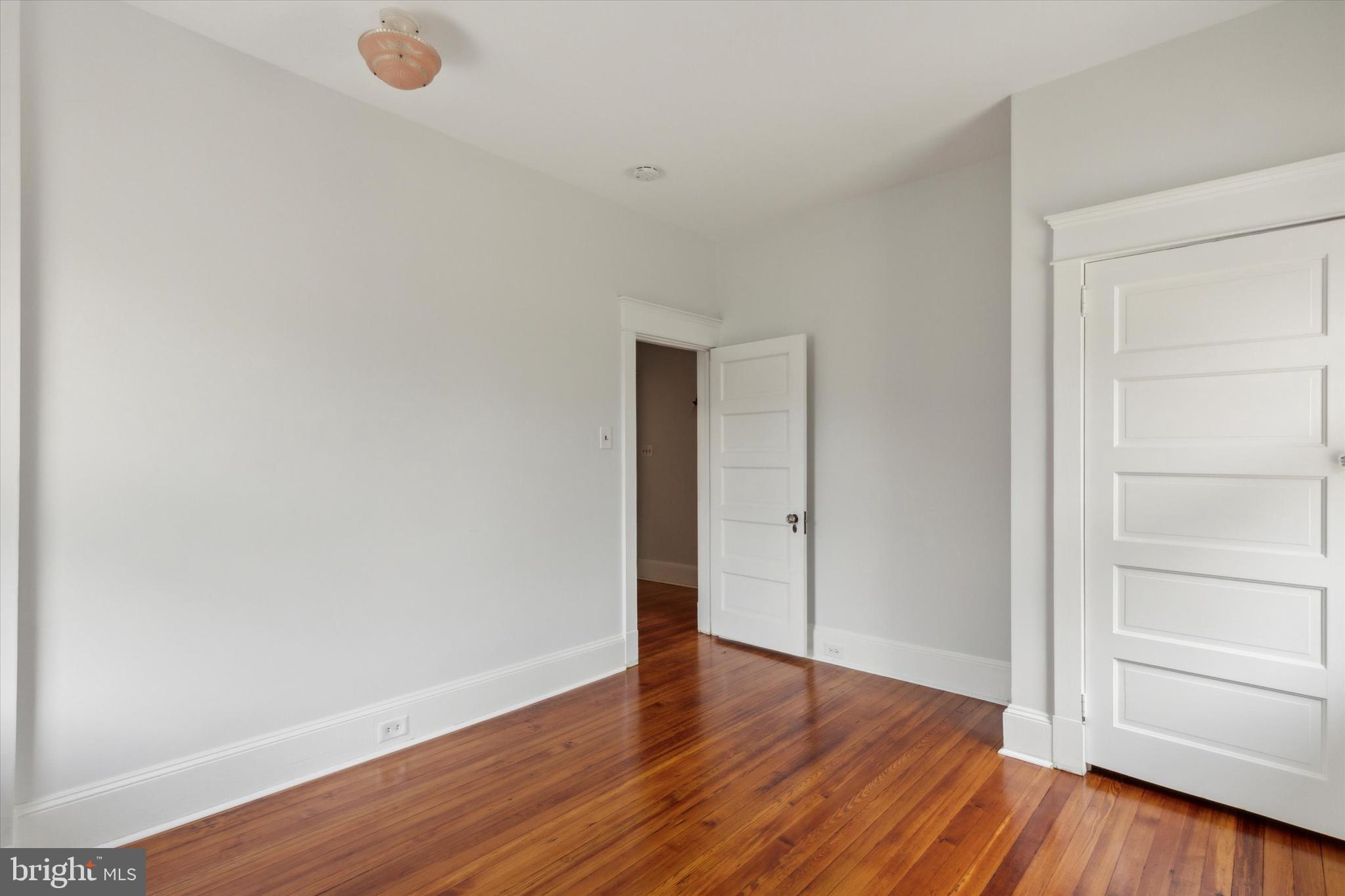 28 Grove Avenue Flourtown, PA 19031 - Photo 11 of 31