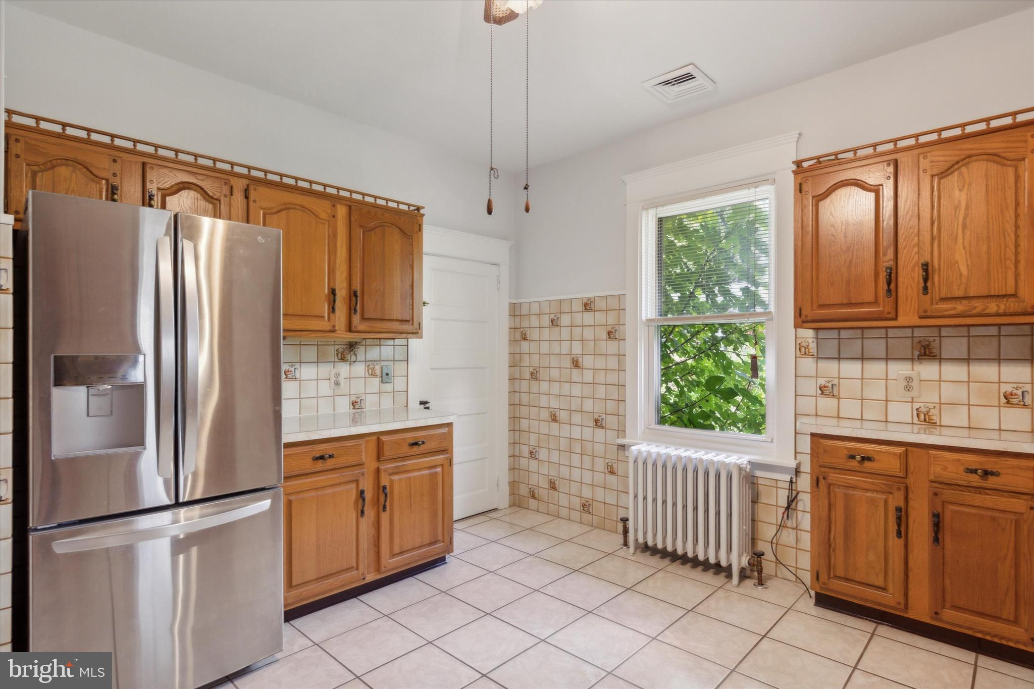 28 Grove Avenue Flourtown, PA 19031 - Photo 14 of 31
