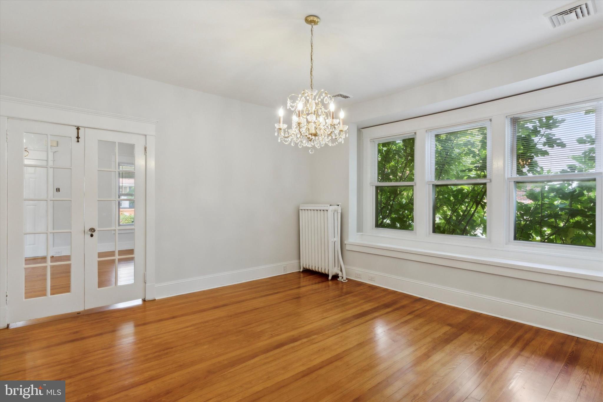 28 Grove Avenue Flourtown, PA 19031 - Photo 7 of 31