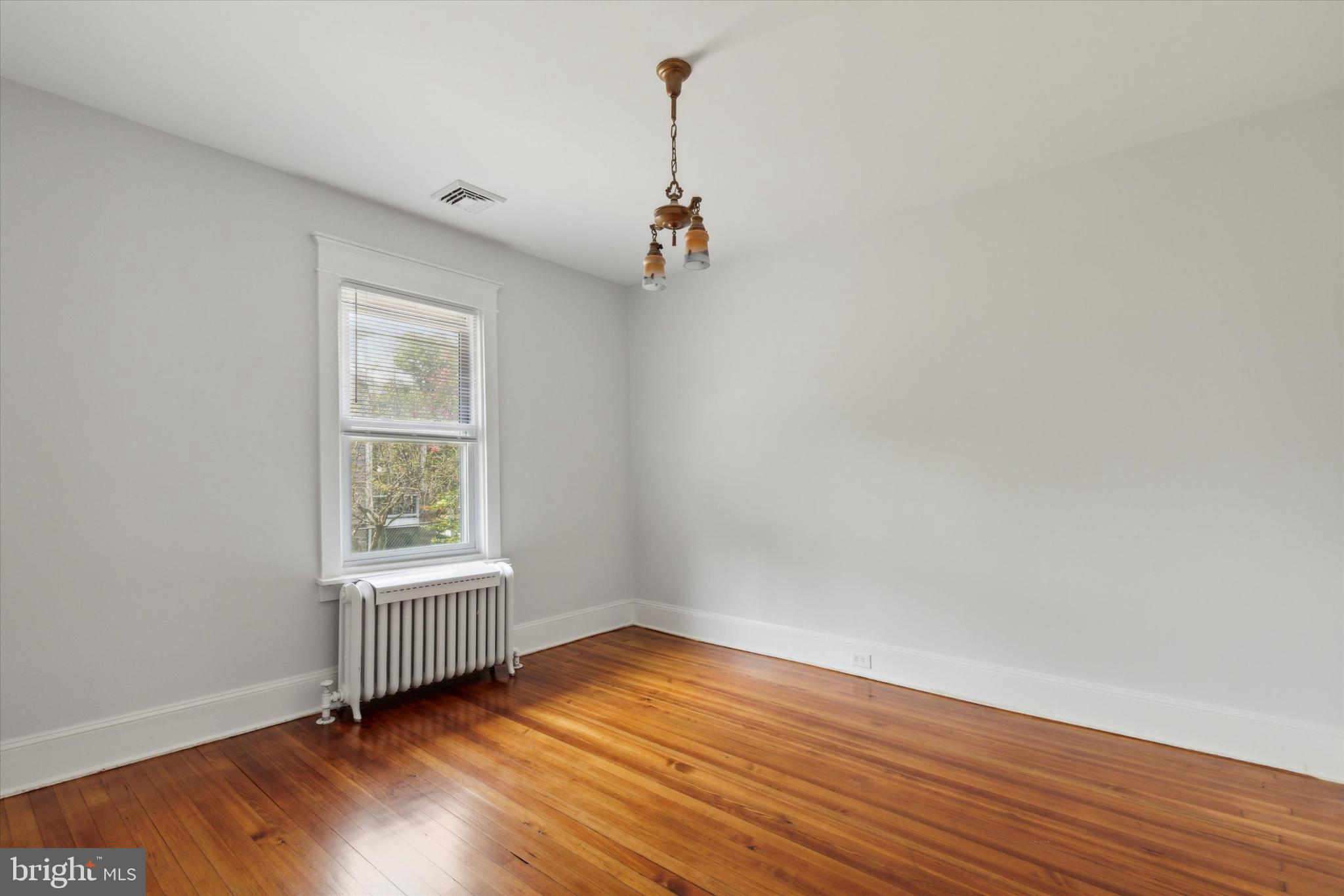 28 Grove Avenue Flourtown, PA 19031 - Photo 8 of 31