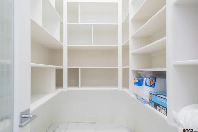 $1,349,000 | 3410 Oak Hill Trail, Longview, TX 75605