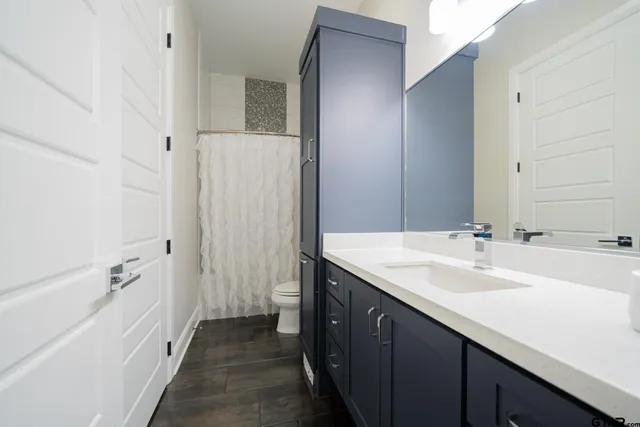 $1,349,000 | 3410 Oak Hill Trail, Longview, TX 75605