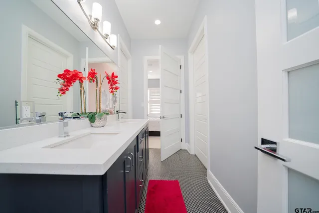 $1,349,000 | 3410 Oak Hill Trail, Longview, TX 75605