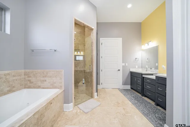 $1,349,000 | 3410 Oak Hill Trail, Longview, TX 75605