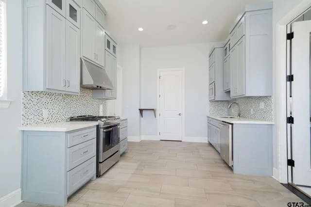 $1,349,000 | 3410 Oak Hill Trail, Longview, TX 75605