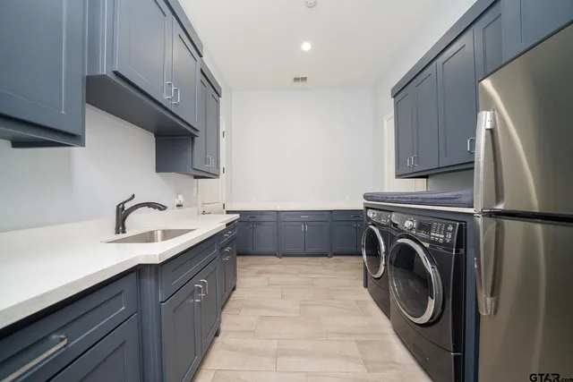 $1,349,000 | 3410 Oak Hill Trail, Longview, TX 75605