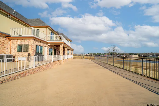 $1,349,000 | 3410 Oak Hill Trail, Longview, TX 75605