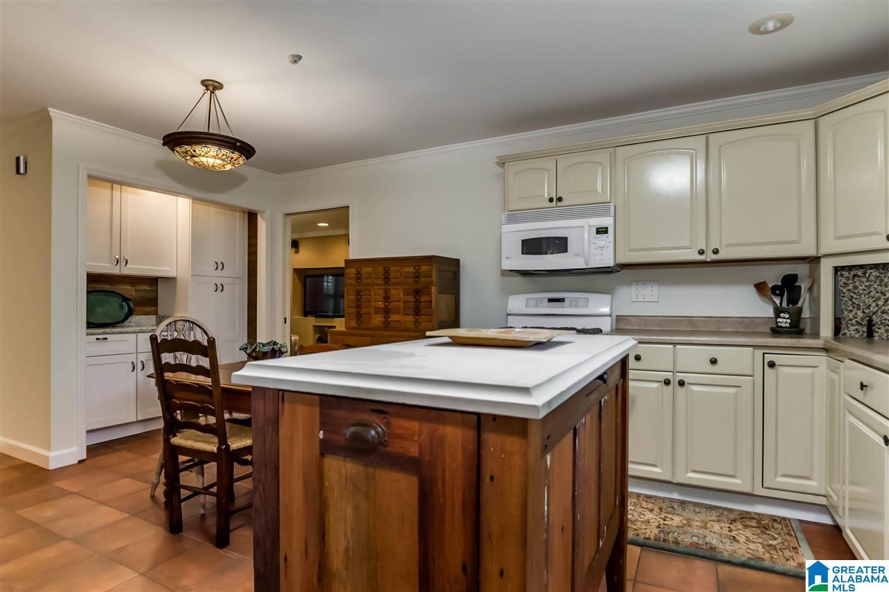 123 Riviera Road Birmingham, AL 35209 - Photo 8 of 28