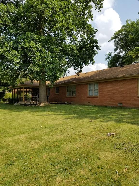 5202 Dickson Road Indianapolis, IN 46226 - Photo 16 of 45 Gallery Image 16