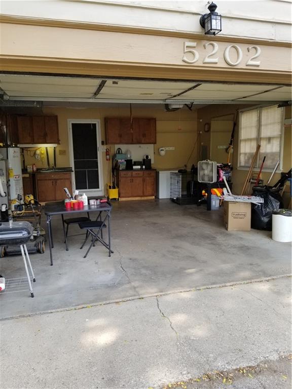 5202 Dickson Road Indianapolis, IN 46226 - Photo 9 of 45 Gallery Image 9