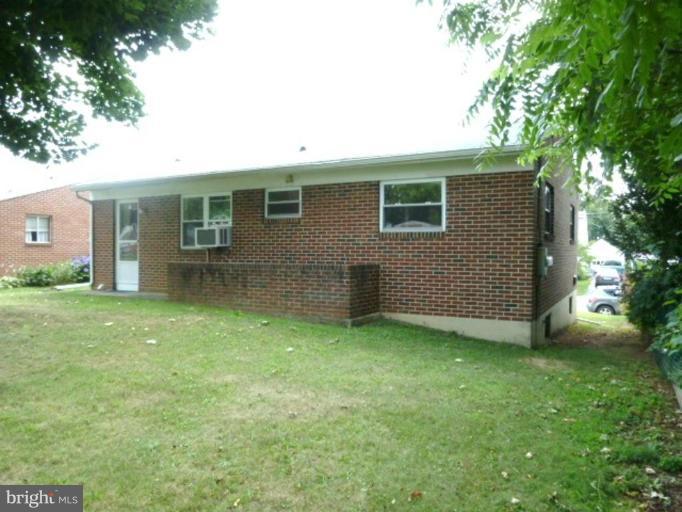 309 Devonshire Road Hagerstown, MD 21740 - Photo 12 of 14 Exterior (Rear)