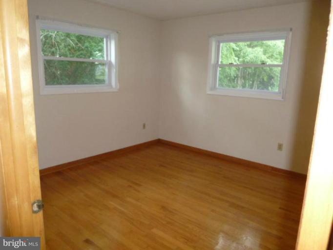 309 Devonshire Road Hagerstown, MD 21740 - Photo 5 of 14 Bedroom #1
