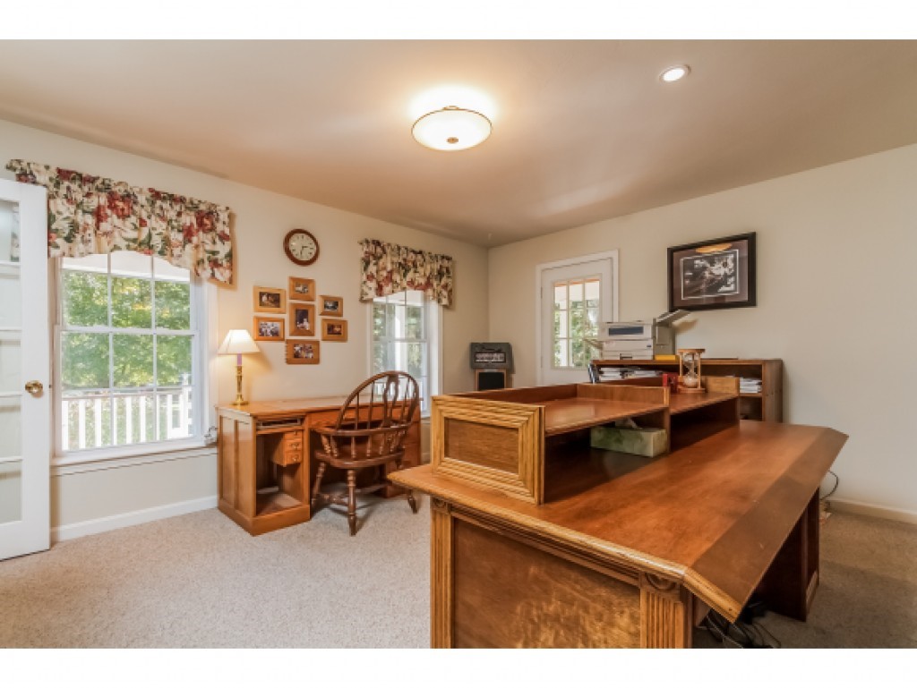 19 Springfield Circle Merrimack, NH 03054 - Photo 15 of 36
