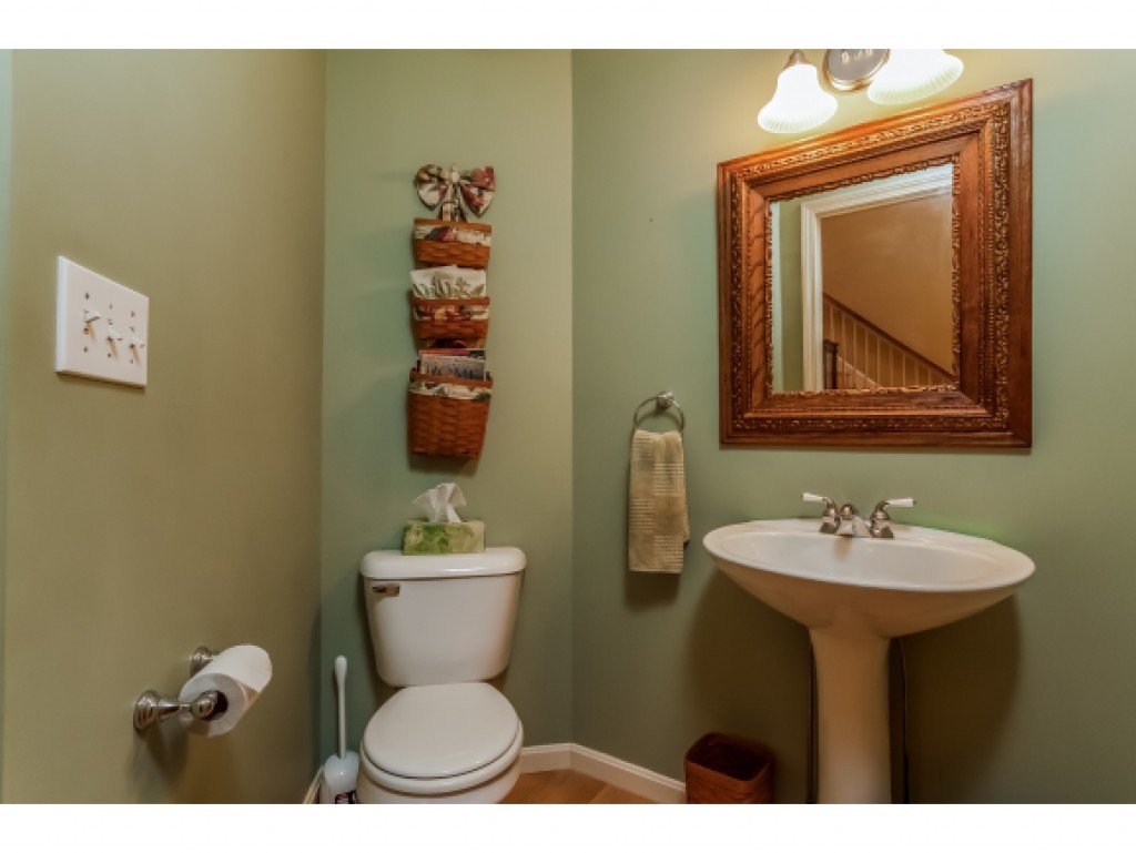 19 Springfield Circle Merrimack, NH 03054 - Photo 17 of 36