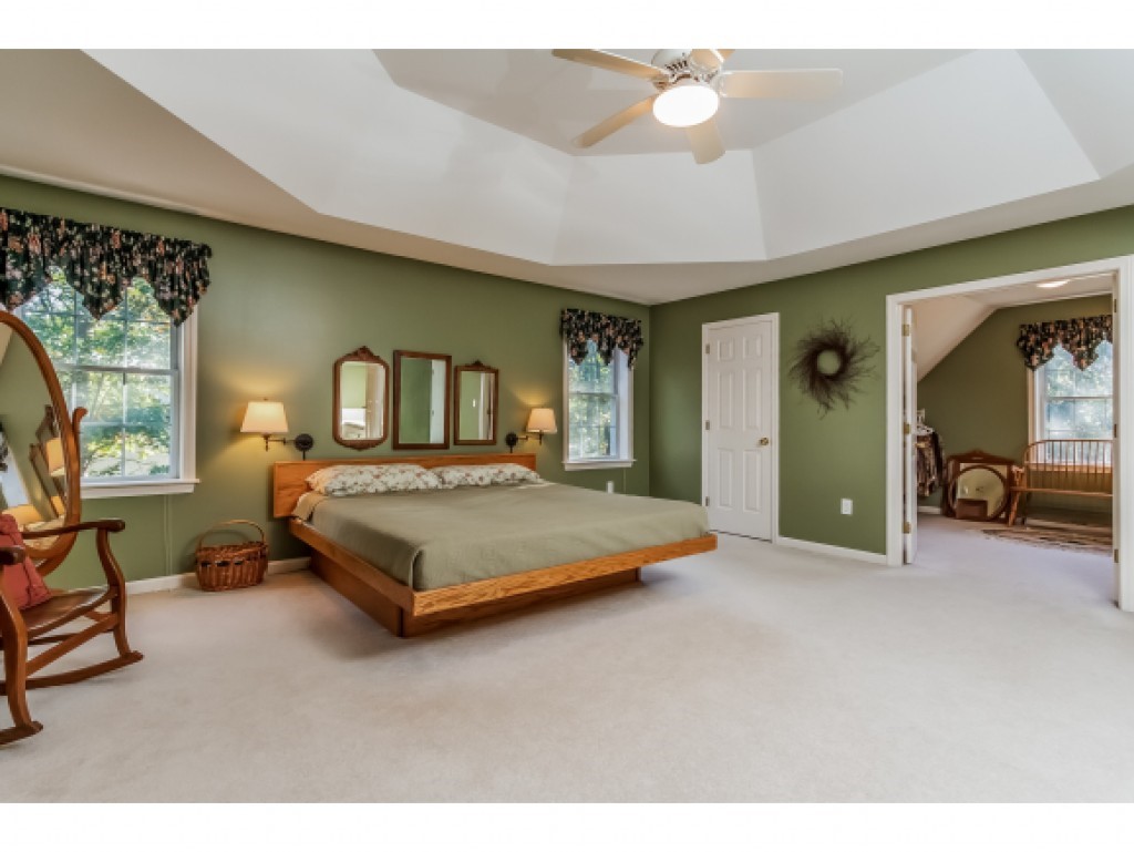 19 Springfield Circle Merrimack, NH 03054 - Photo 20 of 36