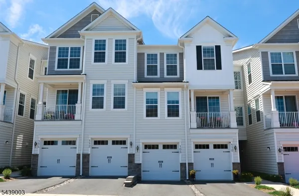 $710,000 | 108 Aspen Drive, Cedar Grove, NJ 07009