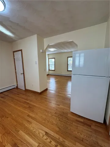 $1,900 | 471 Wood Street, Bristol, RI 02809