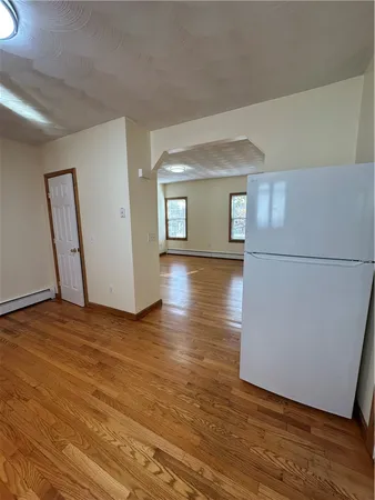 $1,900 | 471 Wood Street, Bristol, RI 02809