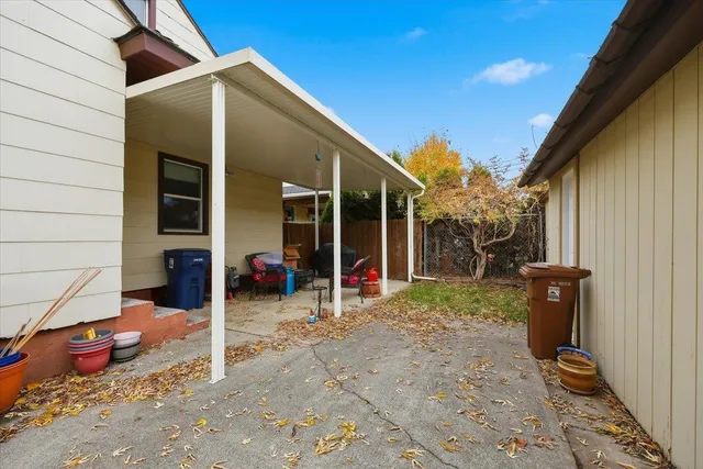 $369,000 | 4904 North Stevens Street, Spokane, WA 99205