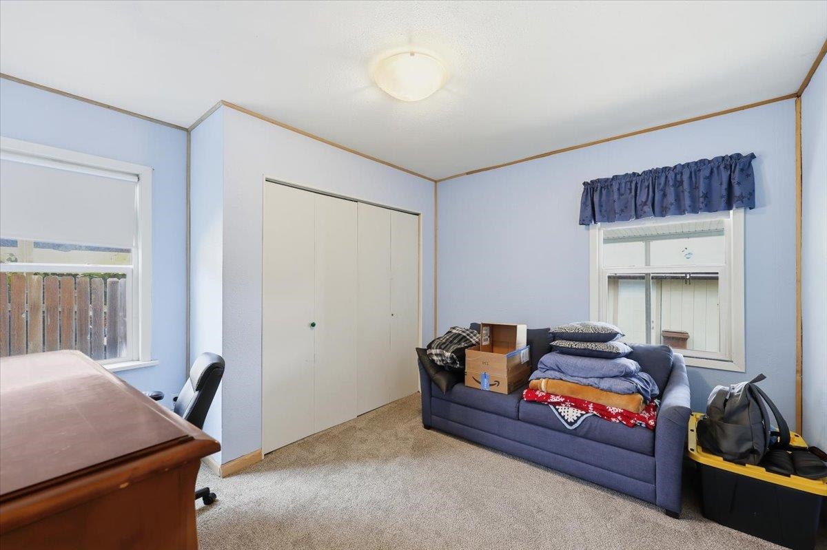 4904 North Stevens Street Spokane, WA 99205 - Photo 10 of 24