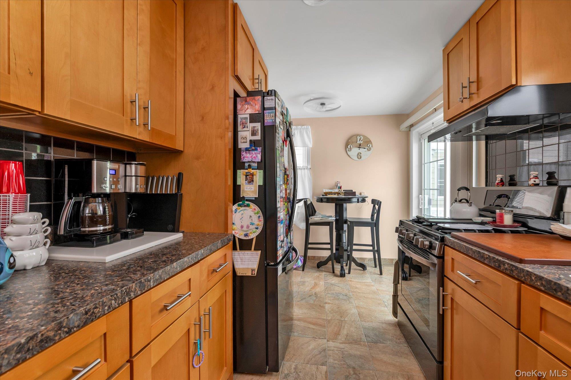 65 Liggett Road Valley Stream, NY 11581 - Photo 8 of 16 Kitchen