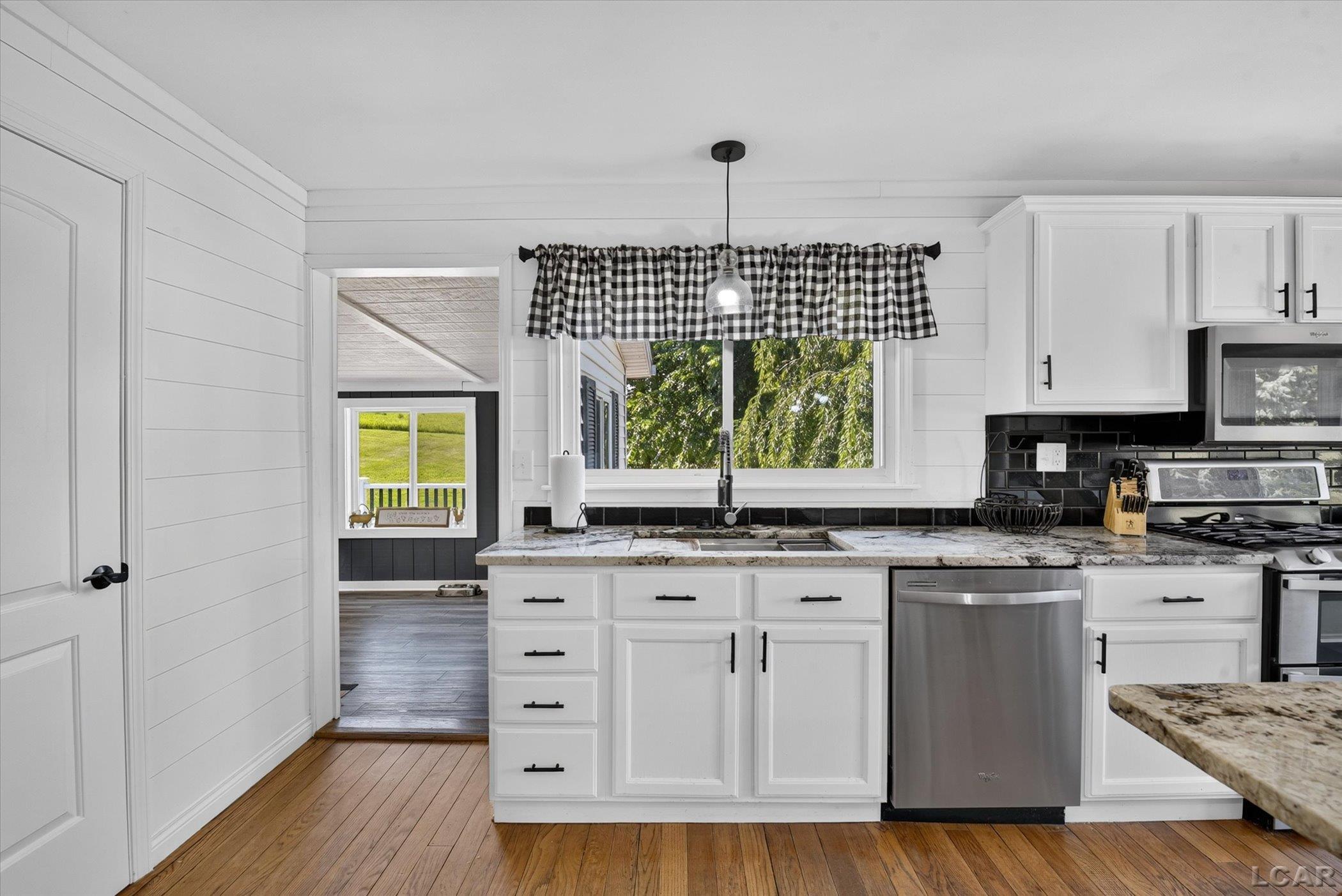 12931 Beecher Road Hudson, MI 49247 - Photo 17 of 99